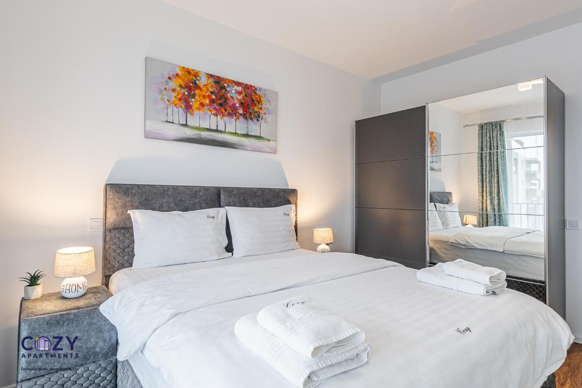 Coresi Mall Exclusive #Collection Apartments & Studios Brasov Bagian luar foto