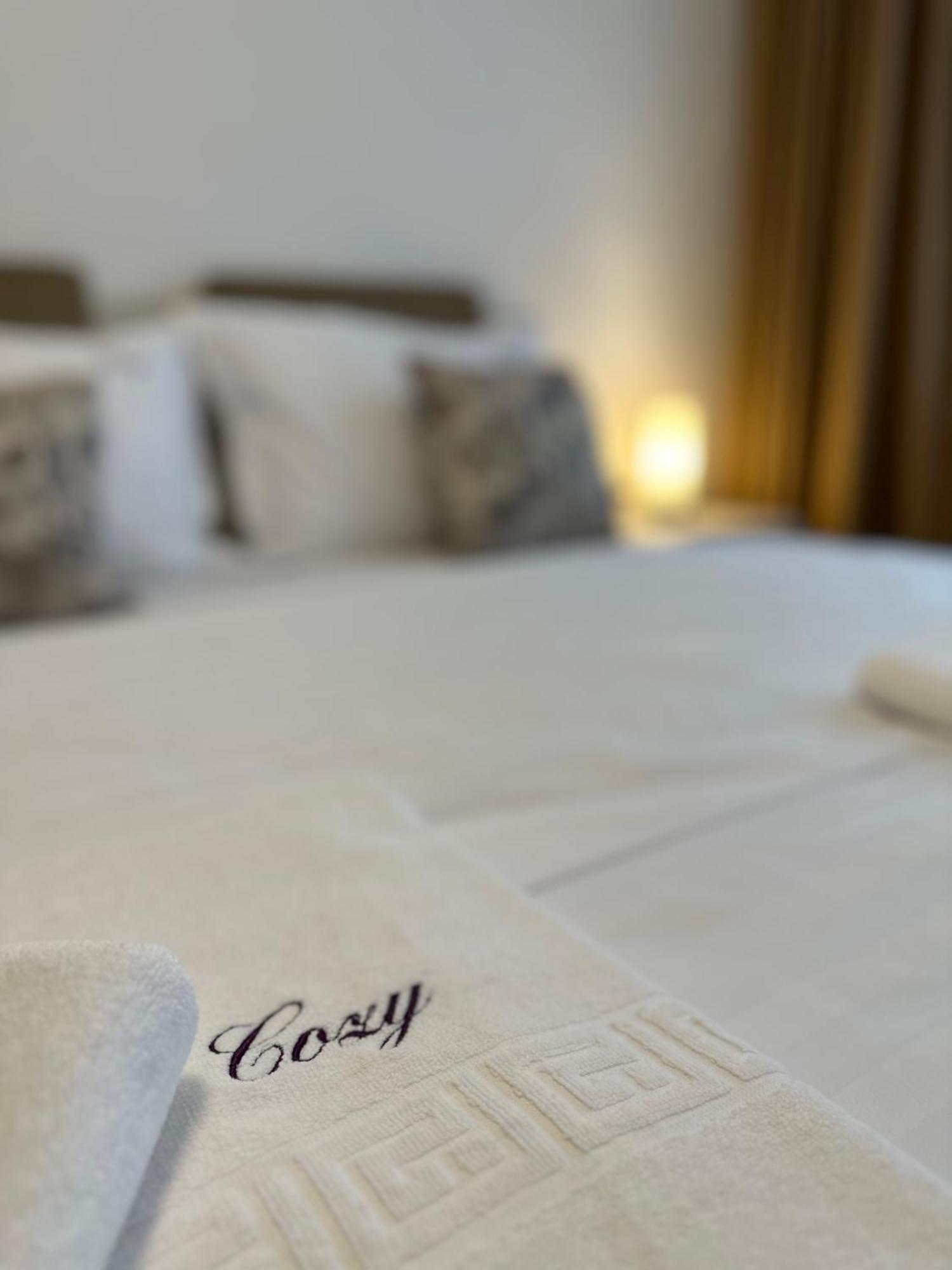 Coresi Mall Exclusive #Collection Apartments & Studios Brasov Bagian luar foto