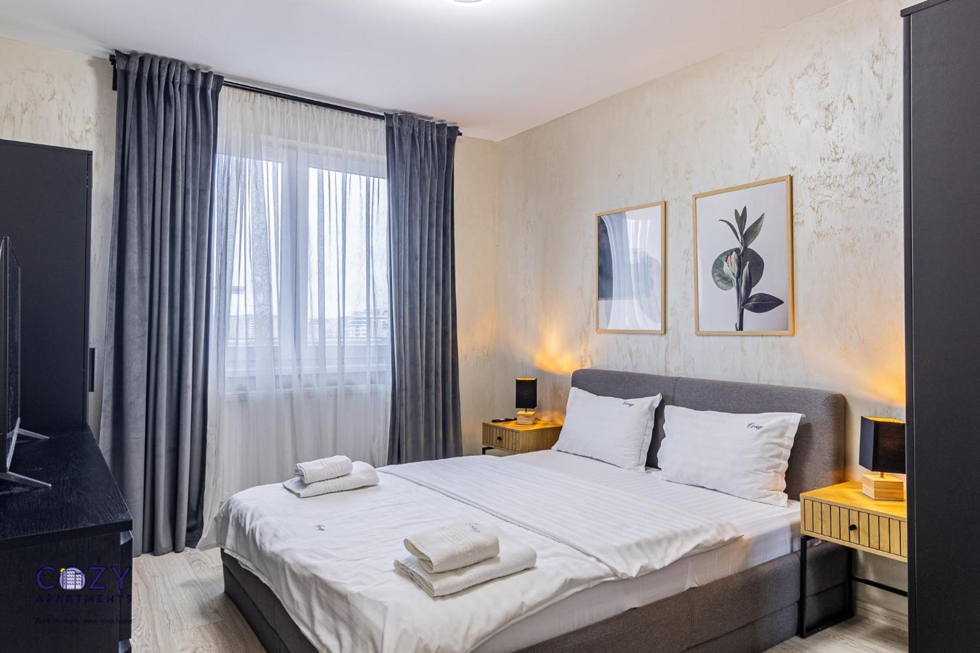 Coresi Mall Exclusive #Collection Apartments & Studios Brasov Bagian luar foto