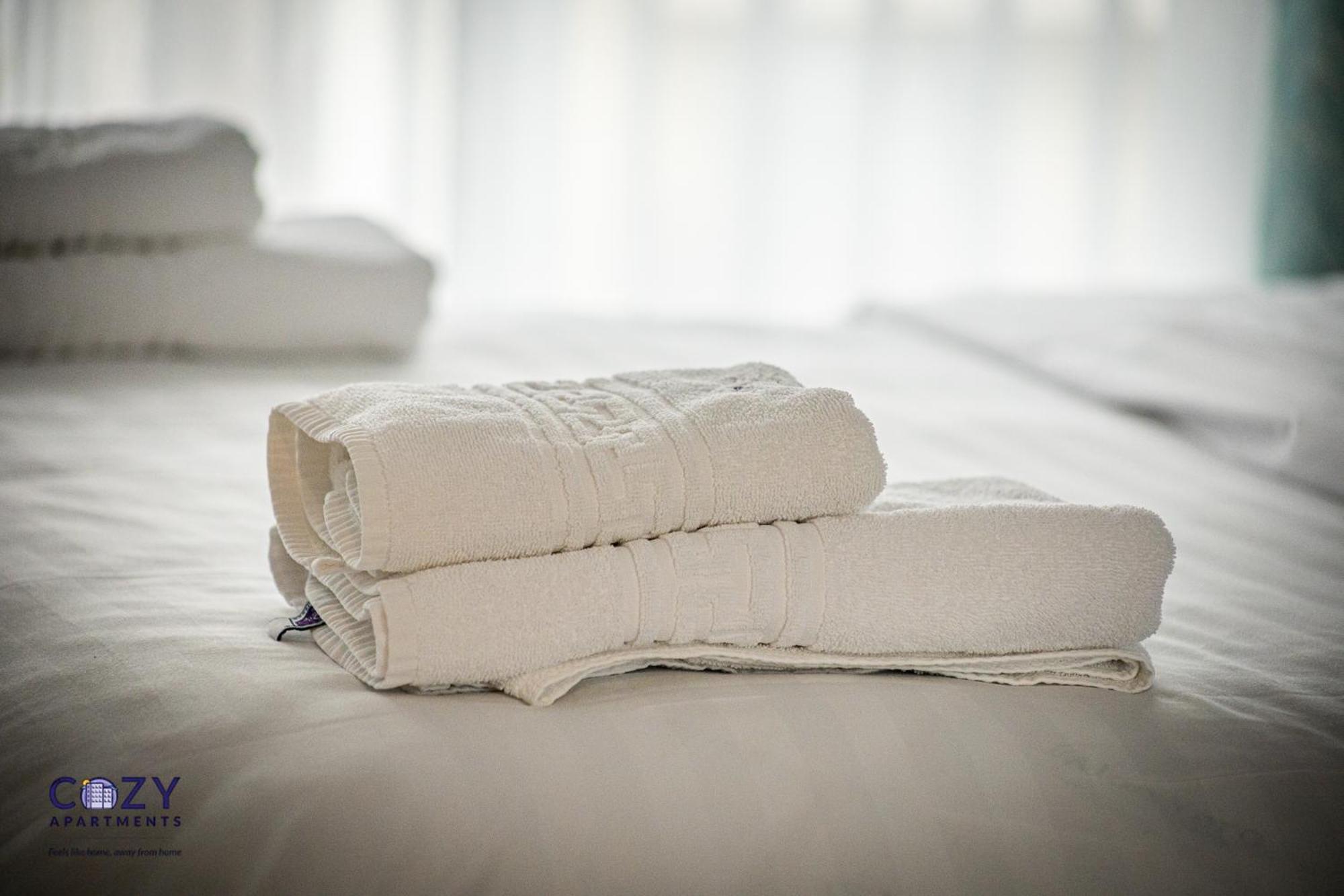 Coresi Mall Exclusive #Collection Apartments & Studios Brasov Bagian luar foto